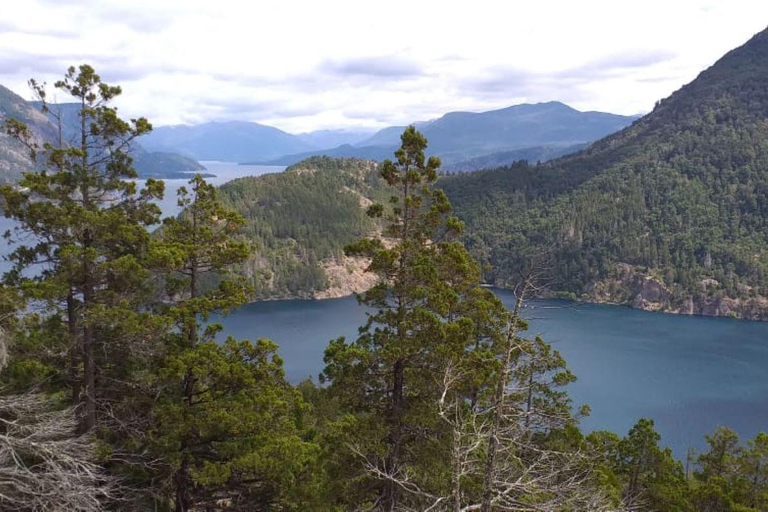 Bariloche: San Martin de los Andes along Route of 7 Lakes Guide in Spanish and Portuguese