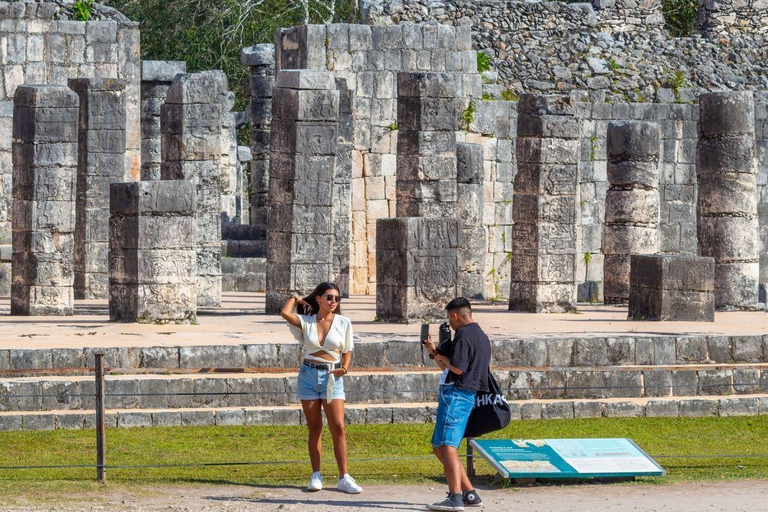 Chichén Itzá: Visita las ruinas, el cenote sagrado y ValladolidExcursión Clásica desde Cancún