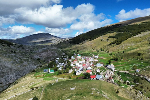 Sarajevo: Lukomir Village Tour with Local Food Tasting