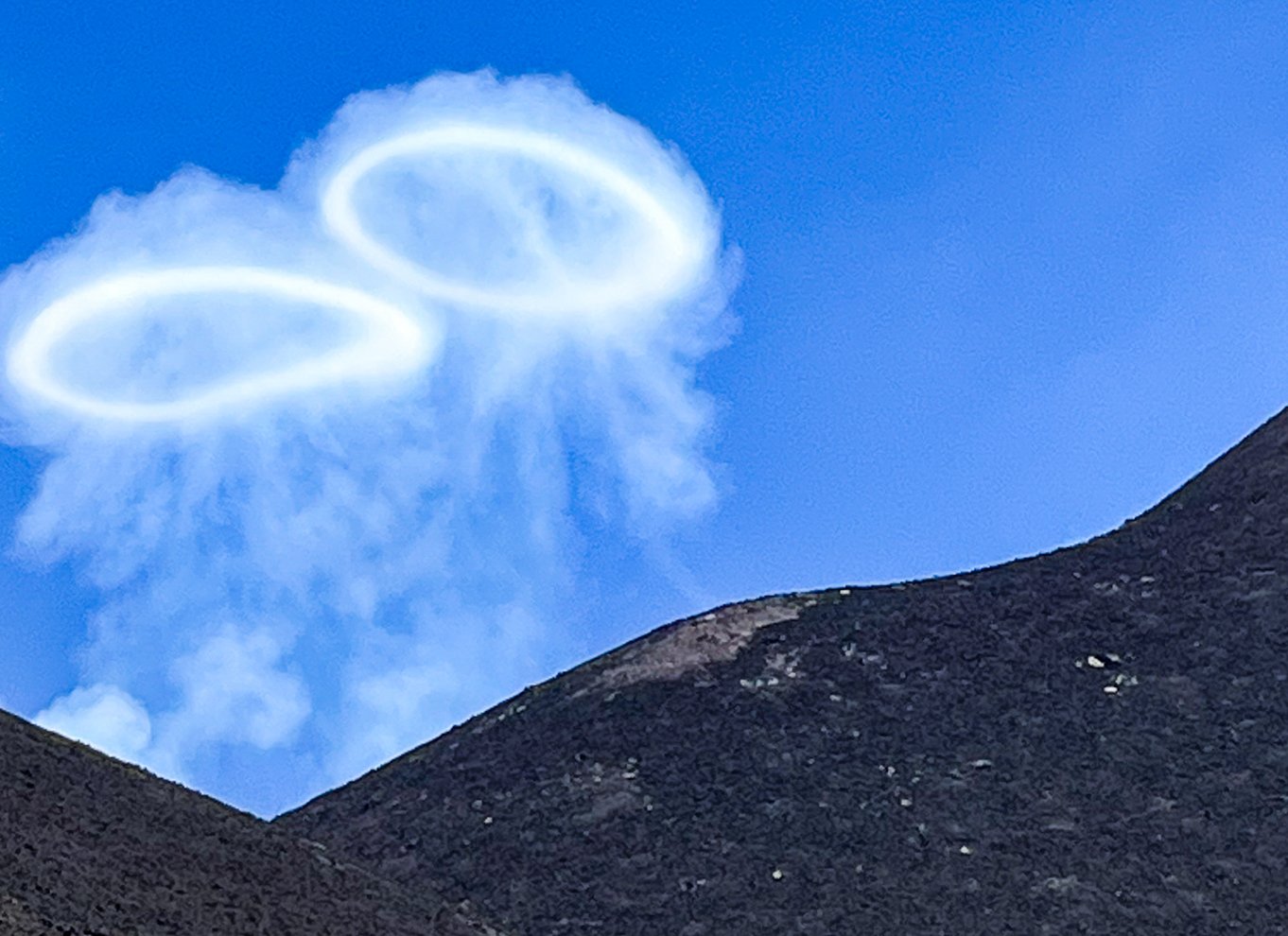 Etna: Vandre op til 3000 m med kabelbane og firehjulstrækker