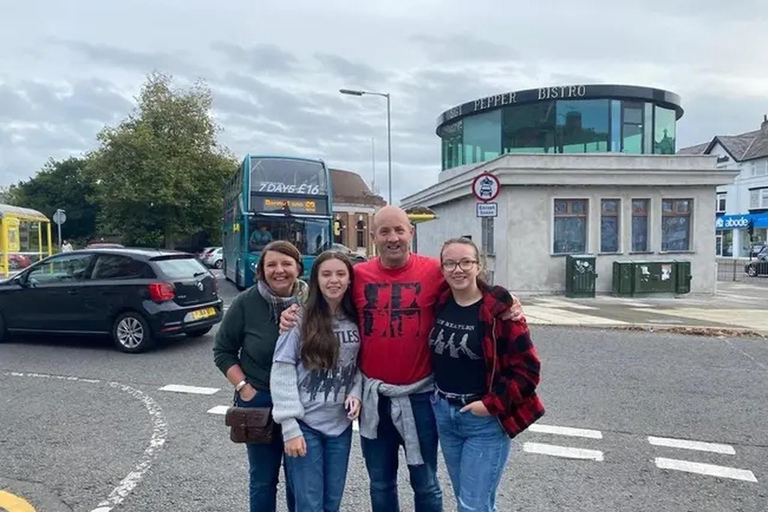 Liverpool: Beatles Semi-Private Taxi Tour