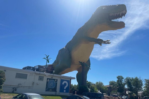 Day of Dinosaurs and Hoodoos From Calgary to Drumheller