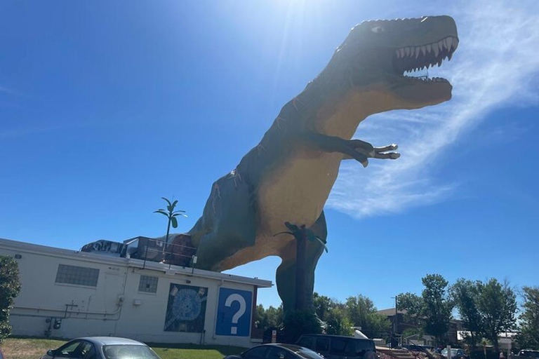 Day of Dinosaurs and Hoodoos From Calgary to Drumheller