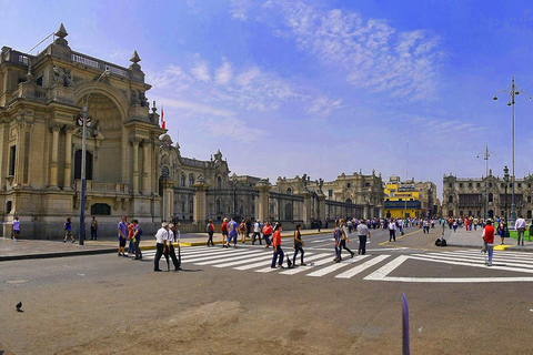 Panoramic tour of Lima