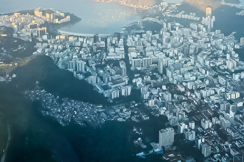 Rio de Janeiro: Hubschrauberflug Christus der Erlöser 30 min