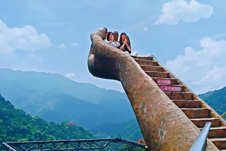 Guangzhou Day Tour: Qingyuan Glass Bridge, Underground River Gulong Gorge 1-Day Private Tour