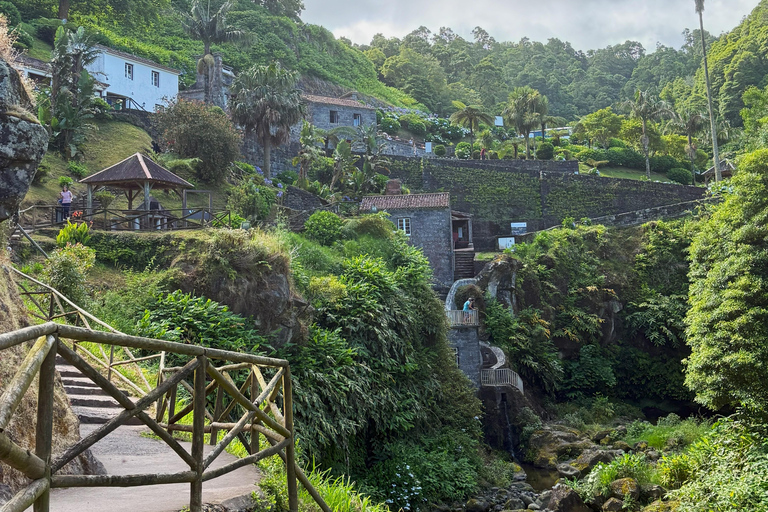 São Miguel: Nordeste & East Coast Tour