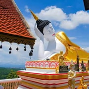 Chiang Mai: Doi Kham, Wat Umong & Baan Kang Wat Tour Chiang Mai: Doi Kham, Wat Umong & Baan Kang Wat Tour
