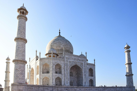 From Bengaluru: 2-Day Taj Mahal Tour with Flight &amp; HotelPrivate Tour Without Lunch and Entry Fee