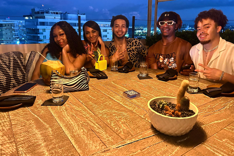 Au départ de San Juan : visite culinaire de la plage de Pinones et des barsAu départ de San Juan : excursion à la plage et aux bars de Pinones