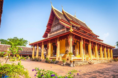 Vientiane: Private City Tour by EV TukTuk with Guide