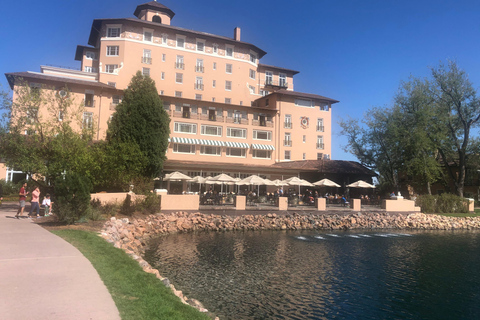 Colorado Springs: Garden of the Gods & Pikes Peak Tour