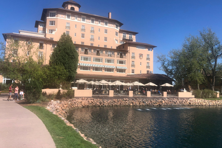 Colorado Springs: Garden of the Gods & Pikes Peak Tour