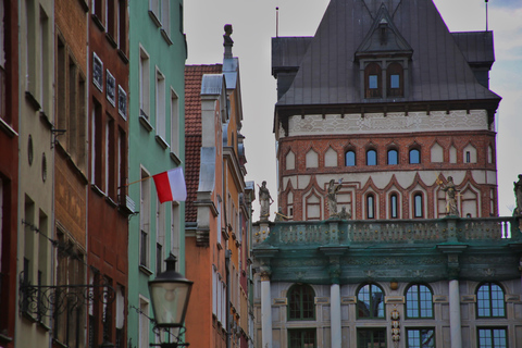Exclusive Gdańsk: Museums, Skyline Toast & Michelin Dinner