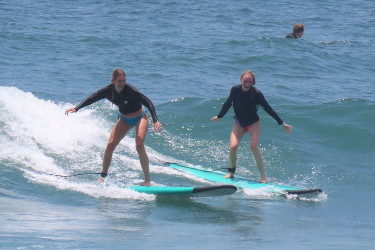 Canggu: Surf lesson for 2 hours Canggu: Surf lesson at Batu Bolong