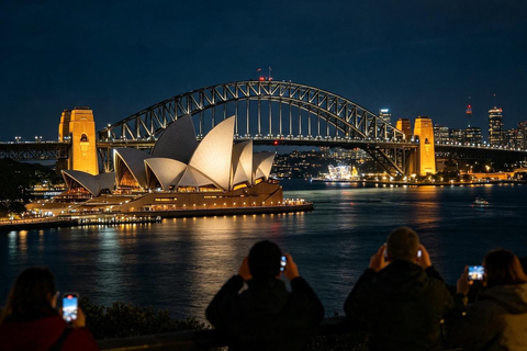 Sydney: Opera House & Harbour Lights Night Walking Tour