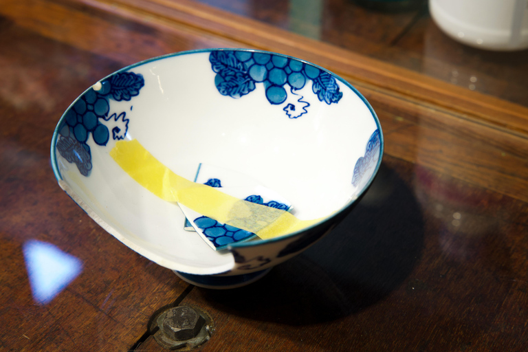 Osaka: Kintsugi Workshop, skönhet i trasigheten