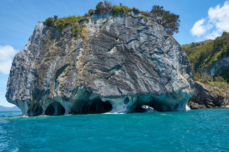 Coyhaique: Marble Chapels and Lake General Carrera Tour