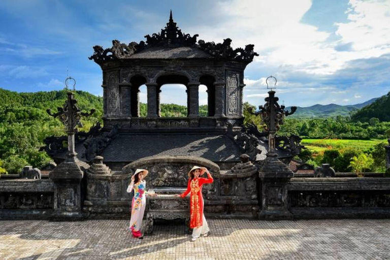 Hoi An/Da Nang: Hue Imperial City med grupp- eller privat turFrån Hoi An/Da Nang: Hue Imperial City Grupptur