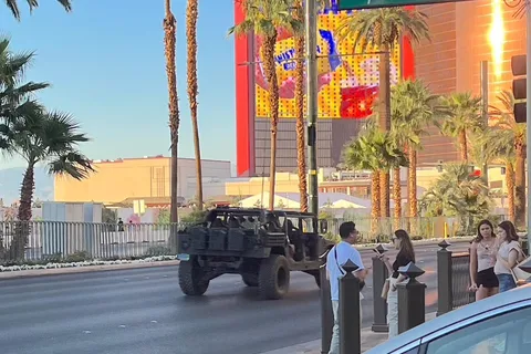 Episch Hummer avontuur: Las Vegas, bezienswaardigheden in de woestijn & geschiedenis