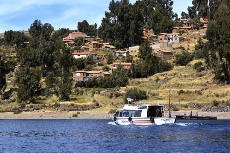Puno : Iles Uros et Amantani | Excursion d'une journée + Déjeuner & tickets