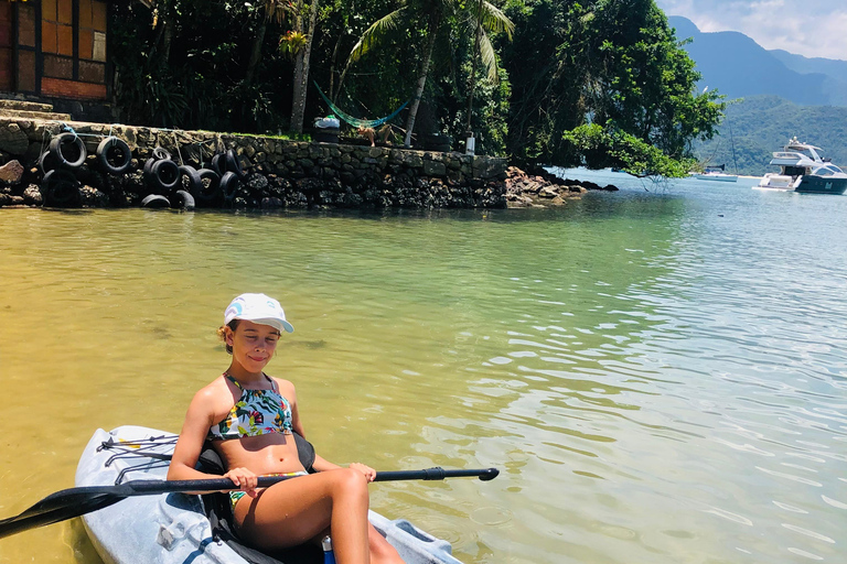 Paraty 3-in-1 Jeep Tour: Beach, Island, and Unmissable Waterfall