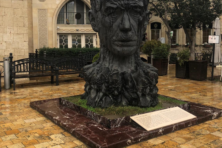 أفضل ما في باكو: جولة في المدينة لمدة 4 ساعات تشمل المعالم التاريخية والحديثة