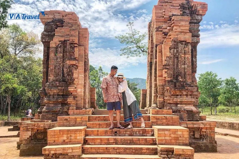 From Hoi An or Da Nang: My Son Sanctuary Heritage Discovery Private Tour & Private Car Transfer & Private Tour Guide