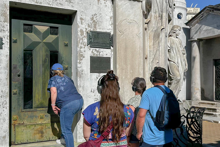 Recoleta Cemetery Experience - Silent Tour with the Death Buenos Aires: Recoleta Cemetery Immersive Sound Experience