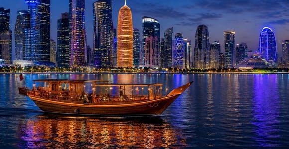 Doha: Traditional Wooden Dhow Cruise with Dinner and Arabic Tea