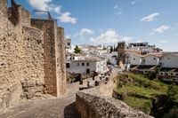 Ronda, In-App Audio Walking Tour via Smartphone App - Housity