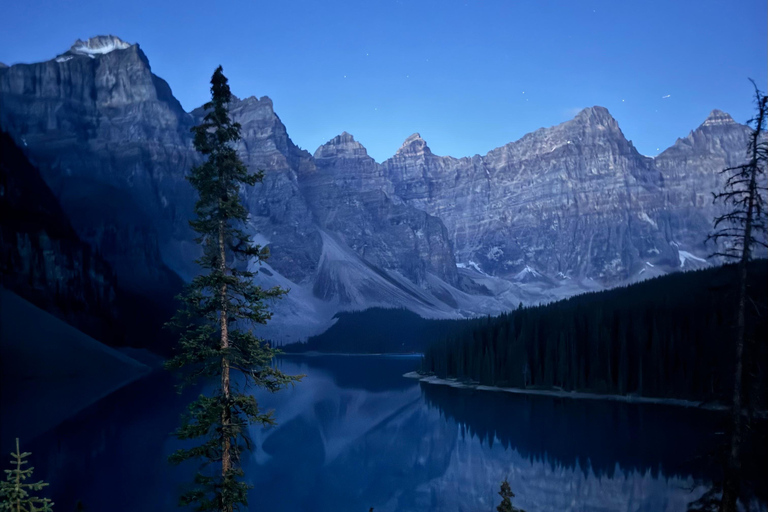 Banff: Moraine Lake Sunrise Experience