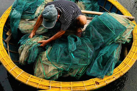 Hoi An: Countryside Bicycle Tour with Farm, Basket Boat Ride