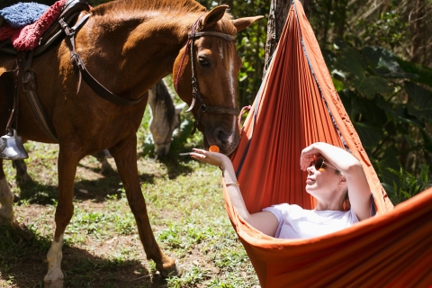 This is Colombia: Culture, local food, cows & horses