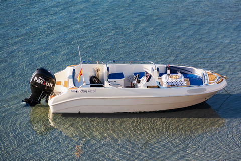 Minorque : Excursion en bateau privé avec apéritif et coucher de soleil