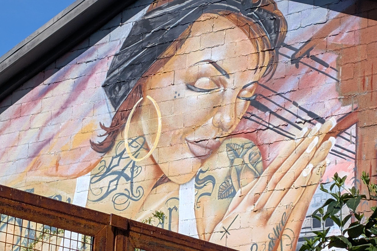 Los Angeles: Little Tokyo, Murals and Skyline