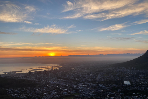 Excursión a Lion&#039;s Head: Ciudad del Cabo - Excursión al amanecer o al atardecerTour privado - Amanecer o Atardecer con servicio de recogida y regreso
