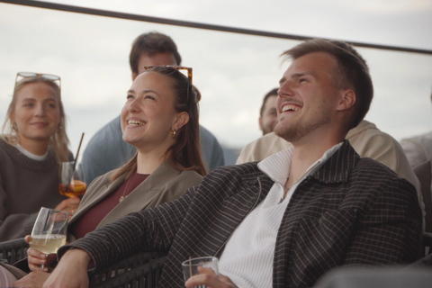 Moin Comedy Club: Rooftop Comedy med utsikt över AlsterMoin Comedy Club: Komedi på takterrassen med utsikt över Alster