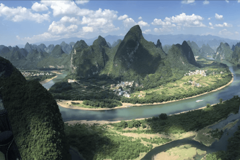 From Guilin: Li River Bamboo Rafting & Xianggong Hill Tour