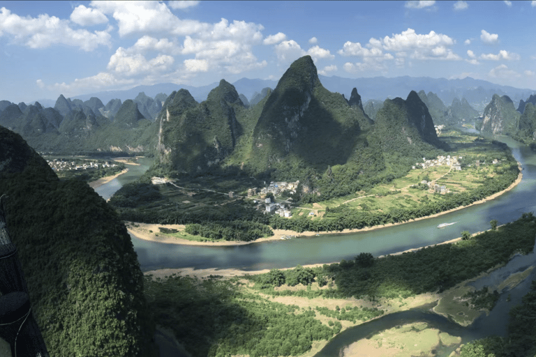 From Guilin: Li River Bamboo Rafting & Xianggong Hill Tour