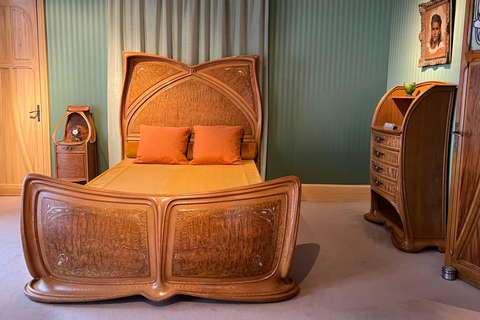 Nancy Art Nouveau: Villa Majorelle and the École de Nancy Museum Nancy Art Nouveau: Villa Majorelle and the Museum of the École de Nancy