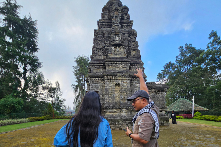 Från Yogyakarta: Dieng-platån &amp; gastronomitur &amp; transferFrån Yogyakarta: Dieng-platån &amp; gastronomi-tur &amp; transfer