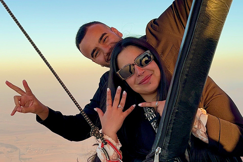 Marrakech: UNFORGETTABLE Flight,Berber Breakfast,certificateMarrakech: Balloon Flight, Berber Breakfast and certificate