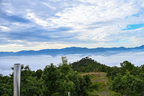 Kathmandu: 2-D Siddhalek Village & Himalayan Sunrise Tour