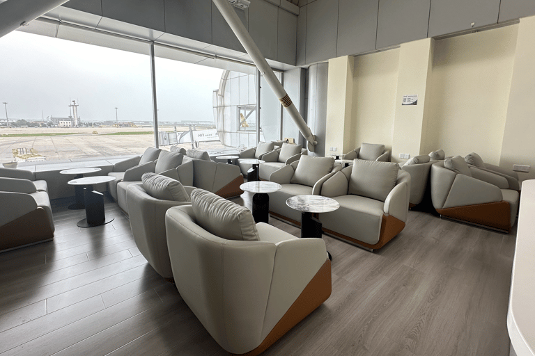 Beijing: Daxing International Airport CHUM Lounge Access Main Terminal Domestic Departure: CHUM VIP Lounge