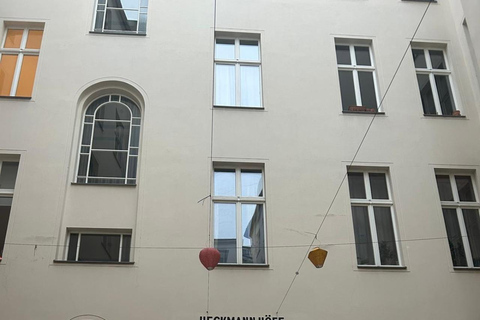 Alternative Tour durch Berlin auf Englisch