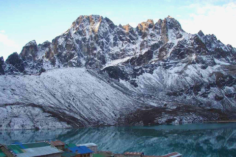 14-Day Gokyo Lakes Trek with Guide