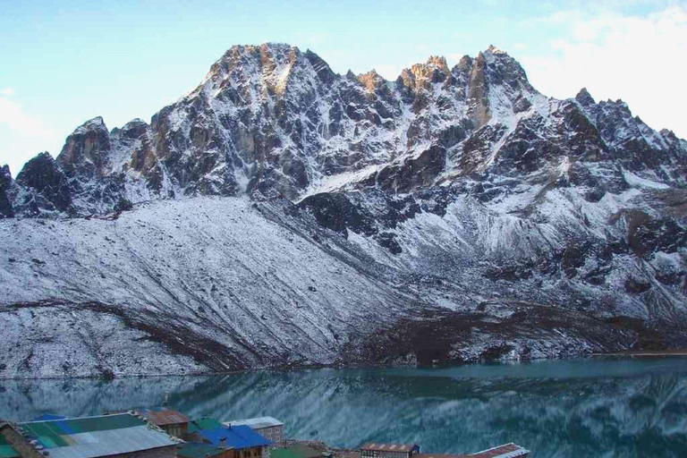 14-Day Gokyo Lakes Trek with Guide