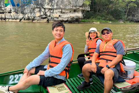 Trang An - Grotta di Mua - Hoa Lu - Bicicletta - visita alla famiglia locale