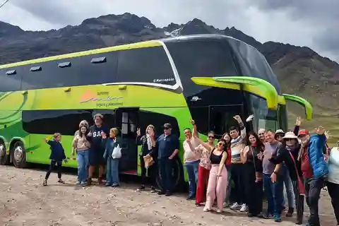 Bus Puno Cusco with Buffet Lunch